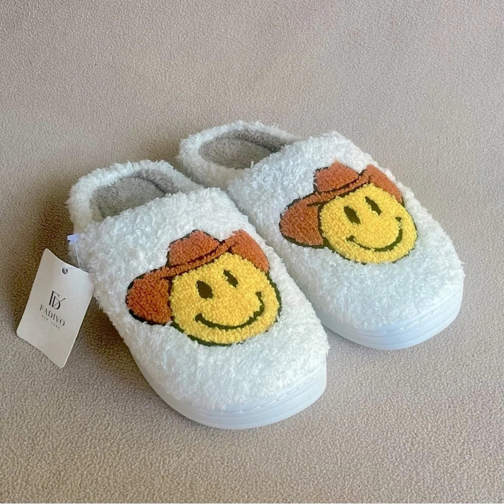 Cozy Smiley Face Cowboy Hat Slippers White/Yellow/Orange Womens 9 Western Gift
